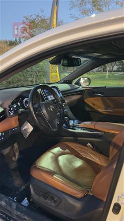 تۆیۆتا ئەڤەلۆن